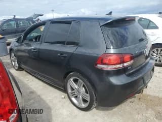 ✅ 2012 Volkswagen Golf R • VIN: WVWPF7AJ4CW301210 • Lot: 75675764. Wystawiony na Copart z przebiegiem 56 269 mil. Bezpłatny archiwum sprzedaży aukcyjnych z USA i szczegółowy raport historii pojazdu na DreamBid. Zdjęcie 2.