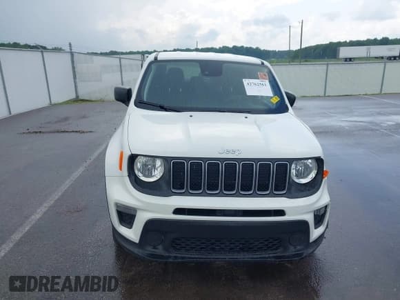 ✅ 2023 Jeep Renegade Latitude • VIN: ZACNJDB15PPP66789 • Lot: 42762561. Listed on IAAI with 32,267 mi. Free auction sales archive from the USA and detailed vehicle history report at DreamBid. Image 12.