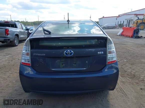 ✅ 2011 Toyota Prius I • VIN: JTDKN3DU8B0316743 • Лот: 43105467. Опубликован ранее на IAAI с пробегом 190 404 миль. Бесплатный доступ к архиву аукционных продаж из США и подробный отчёт об истории автомобиля на DreamBid. Изображение 16.