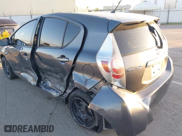 ✅ 2014 Toyota Prius Two • VIN: JTDKDTB30E1573097 • Lot: 43629851. Listed on IAAI with 142,081 mi. Free auction sales archive from the USA and detailed vehicle history report at DreamBid. Image 6.