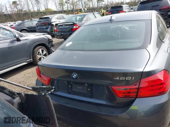 ✅ 2014 BMW 4 Series 428i • VIN: WBA3N3C54EF712746 • Lot: 42123550. Listed on IAAI with 97,694 mi. Free auction sales archive from the USA and detailed vehicle history report at DreamBid. Image 16.