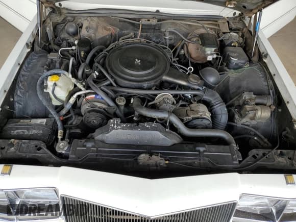 ✅ 1985 Buick Riviera • VIN: 1G4EZ57Y6FE407347 • Лот: 58836105. Опубликован ранее на Copart с пробегом 25 206 миль. Бесплатный доступ к архиву аукционных продаж из США и подробный отчёт об истории автомобиля на DreamBid. Изображение 11.