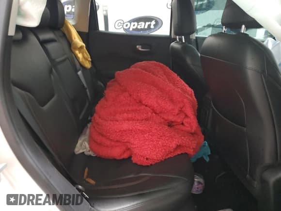 ✅ 2018 Jeep Compass Limited • VIN: 3C4NJDCBXJT354457 • Lot: 92638095. Listed on Copart with 70,551 mi. Free auction sales archive from the USA and detailed vehicle history report at DreamBid. Image 11.