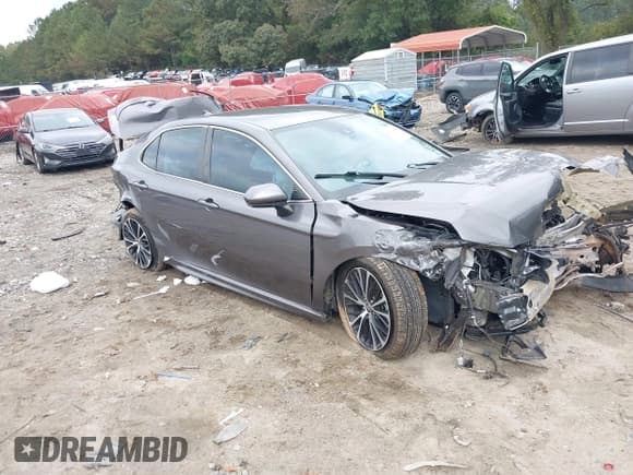 ✅ 2020 Toyota Camry SE • VIN: 4T1M11AK1LU969657 • Лот: 43396498. Опубликован ранее на IAAI с пробегом 76 202 миль. Бесплатный доступ к архиву аукционных продаж из США и подробный отчёт об истории автомобиля на DreamBid. Изображение 1.