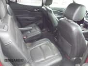 ✅ 2018 GMC Acadia SLT • VIN: 1GKKNULS8JZ117678 • Lot: 43447230. Listed on IAAI with 97,522 mi. Free auction sales archive from the USA and detailed vehicle history report at DreamBid. Image 8.