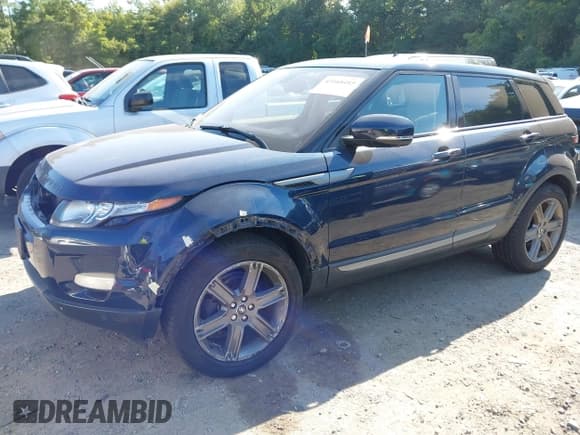 ✅ 2013 Land Rover Range Rover Evoque Pure Premium • VIN: SALVR2BG8DH755009 • Lot: 43168415. Listed on IAAI with 82,903 mi. Free auction sales archive from the USA and detailed vehicle history report at DreamBid. Image 2.