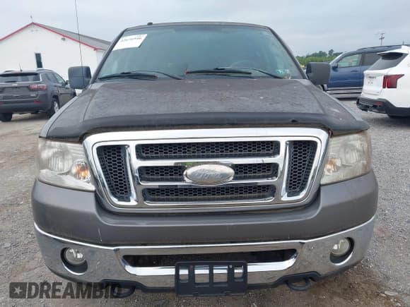 ✅ 2008 Ford F-150 XLT • VIN: 1FTPW14508FA76397 • Lot: 42676946. Wystawiony na IAAI z przebiegiem 181 573 mil. Bezpłatny archiwum sprzedaży aukcyjnych z USA i szczegółowy raport historii pojazdu na DreamBid. Zdjęcie 12.