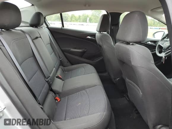 ✅ 2018 Chevrolet Cruze LT • VIN: 1G1BE5SM2J7137126 • Лот: 60965272. Размещён на Copart с пробегом 69 339 миль миль. Получите бесплатный доступ к архиву аукционных продаж из США и посмотрите подробный отчёт об истории автомобиля на DreamBid. Изображение 6.