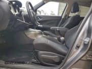 ✅ 2015 Nissan Juke SV • VIN: JN8AF5MR5FT513345 • Lot: 94566145. Wystawiony na Copart z przebiegiem 127 448 mil. Bezpłatny archiwum sprzedaży aukcyjnych z USA i szczegółowy raport historii pojazdu na DreamBid. Zdjęcie 7.