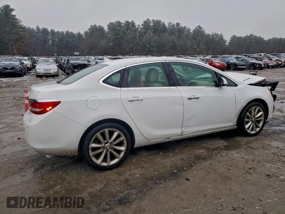 ✅ 2014 Buick Verano Convenience Group • VIN: 1G4PR5SK0E4220122 • Лот: 94792685. Опубликован ранее на Copart с пробегом 232 960 миль. Бесплатный доступ к архиву аукционных продаж из США и подробный отчёт об истории автомобиля на DreamBid. Изображение 3.