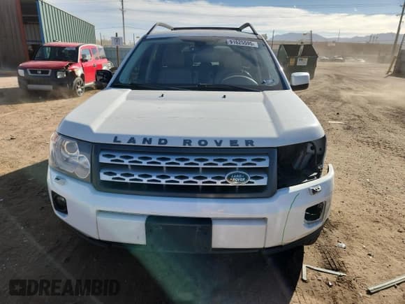 ✅ 2011 Land Rover LR2 HSE • VIN: SALFR2BN0BH244250 • Лот: 91625595. Опубликован ранее на Copart с пробегом 168 195 миль. Бесплатный доступ к архиву аукционных продаж из США и подробный отчёт об истории автомобиля на DreamBid. Изображение 5.