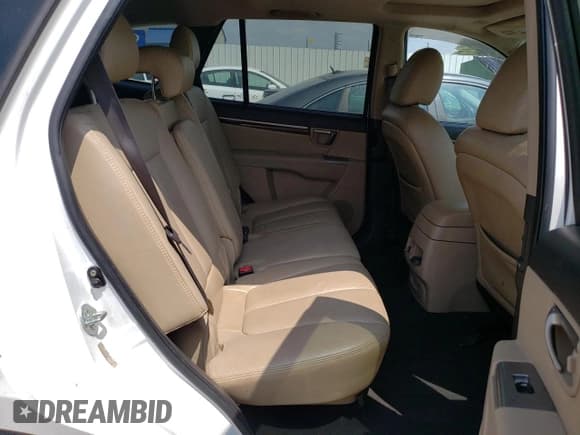✅ 2010 Hyundai Santa Fe Limited • VIN: 5NMSK4AG4AH386476 • Lot: 68821704. Listed on Copart with 144,983 mi. Free auction sales archive from the USA and detailed vehicle history report at DreamBid. Image 11.