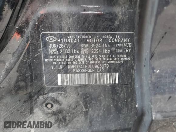 2020 Hyundai Elantra SE z VIN KMHD74LF0LU965079, wystawiony jako Copart lot #90737525 z przebiegiem 125 870 mil mil oraz Czysty tytuł • Clean title. Historia ofert i sprzedaży dostępna na DreamBid. Obrazek 12.