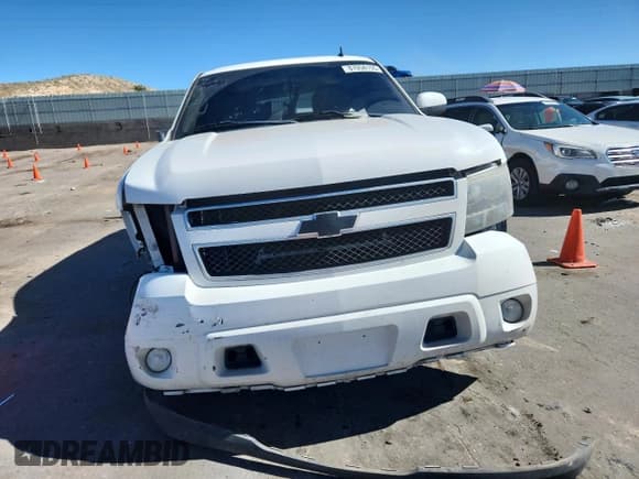 ✅ 2013 Chevrolet Tahoe LT • VIN: 1GNSCBE05DR313851 • Lot: 87058155. Listed on Copart with 178,882 mi. Free auction sales archive from the USA and detailed vehicle history report at DreamBid. Image 5.