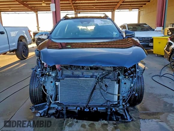 ✅ 2024 Toyota Corolla Cross Hybrid SE • VIN: 7MUFBABG0RV053768 • Lot: 90497025. Wystawiony na Copart z przebiegiem 4 525 mil. Bezpłatny archiwum sprzedaży aukcyjnych z USA i szczegółowy raport historii pojazdu na DreamBid. Zdjęcie 5.