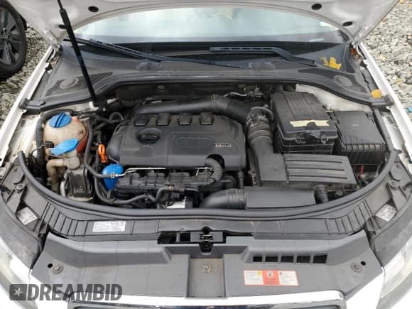 ✅ 2009 Audi A3 Sportback S line • VIN: WAUHE78P69A084151 • Lot: 82562485. Listed on Copart with 80,214 mi. Free auction sales archive from the USA and detailed vehicle history report at DreamBid. Image 11.