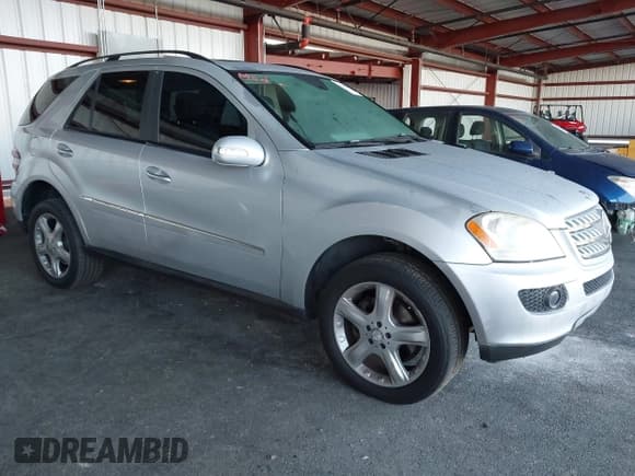 ✅ 2008 Mercedes-Benz M 350 • VIN: 4JGBB86E08A364845 • Лот: 43449007. Опубликован ранее на IAAI с пробегом 110 395 миль. Бесплатный доступ к архиву аукционных продаж из США и подробный отчёт об истории автомобиля на DreamBid. Изображение 1.