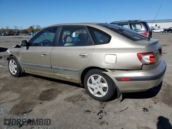 2005 Hyundai Elantra GLS с VIN KMHDN56D15U165884, выставлен на аукционе Copart как лот 76566484 с пробегом Не указан миль и Списание • Salvage title. История ставок и продаж доступна на DreamBid. Изображение 2.