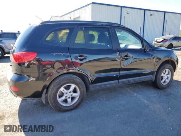 ✅ 2008 Hyundai Santa Fe GLS • VIN: 5NMSG13D28H158358 • Lot: 68291434. Listed on Copart with 184,687 mi. Free auction sales archive from the USA and detailed vehicle history report at DreamBid. Image 3.
