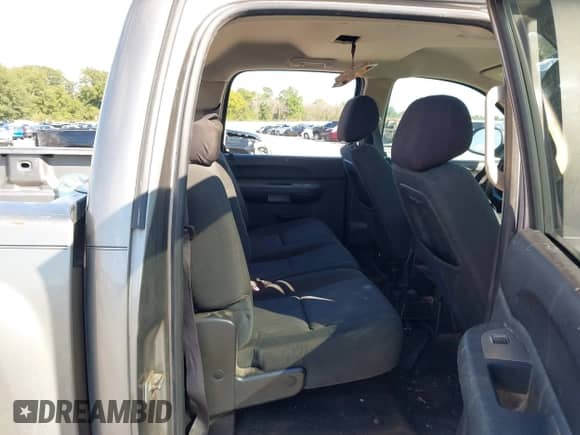 2013 Chevrolet Silverado 1500 LT с VIN 3GCPCSE01DG236314, выставлен на аукционе IAAI как лот 43445088 с пробегом 243 373 миль миль и . История ставок и продаж доступна на DreamBid. Изображение 8.