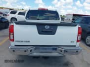 ✅ 2013 Nissan Frontier SL • VIN: 1N6AD0ER4DN749017 • Lot: 42576284. Wystawiony na IAAI z przebiegiem 127 867 mil. Bezpłatny archiwum sprzedaży aukcyjnych z USA i szczegółowy raport historii pojazdu na DreamBid. Zdjęcie 17.