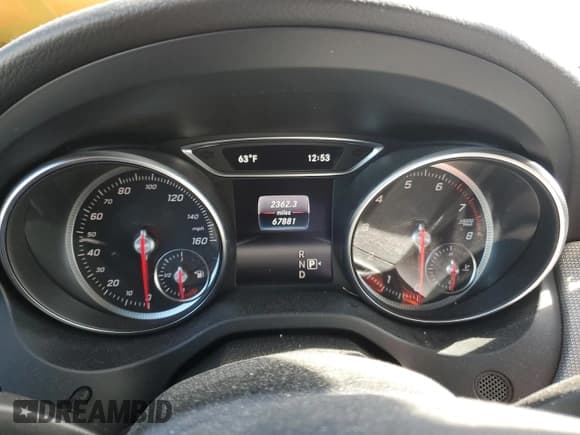 ✅ 2019 Mercedes-Benz GLA 250 • VIN: WDCTG4GB4KJ614516 • Lot: 86601745. Wystawiony na Copart z przebiegiem 67 881 mil. Bezpłatny archiwum sprzedaży aukcyjnych z USA i szczegółowy raport historii pojazdu na DreamBid. Zdjęcie 9.