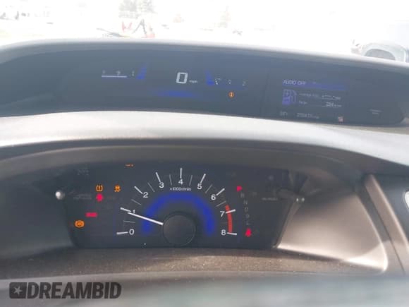 ✅ 2015 Honda Civic LX • VIN: 19XFB2F55FE009649 • Лот: 43827574. Опубликован ранее на IAAI с пробегом 230 437 миль. Бесплатный доступ к архиву аукционных продаж из США и подробный отчёт об истории автомобиля на DreamBid. Изображение 7.