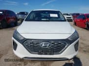 ✅ 2020 Hyundai Ioniq Blue • VIN: KMHC65LC4LU243088 • Lot: 41465637. Wystawiony na IAAI z przebiegiem 141 081 mil. Bezpłatny archiwum sprzedaży aukcyjnych z USA i szczegółowy raport historii pojazdu na DreamBid. Zdjęcie 13.