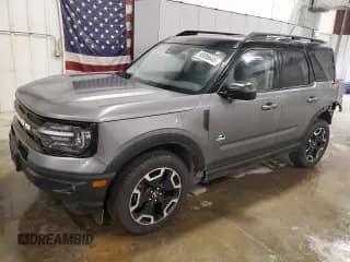 ✅ 2021 Ford Bronco Sport Outer Banks • VIN: 3FMCR9C68MRB17477 • Lot: 90086645. Wystawiony na Copart z przebiegiem 100 945 mil. Bezpłatny archiwum sprzedaży aukcyjnych z USA i szczegółowy raport historii pojazdu na DreamBid. Zdjęcie 1.
