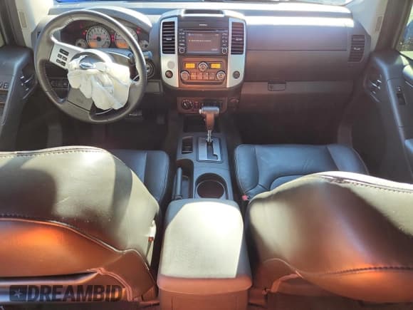 ✅ 2015 Nissan Frontier SV • VIN: 1N6AD0EV8FN725075 • Lot: 90267425. Listed on Copart with 113,919 mi. Free auction sales archive from the USA and detailed vehicle history report at DreamBid. Image 8.