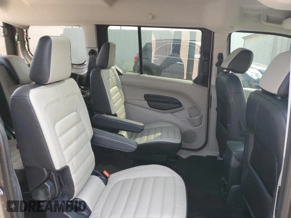 ✅ 2020 Ford Transit Connect Titanium • VIN: NM0GE9G27L1456858 • Lot: 59261925. Listed on Copart with 68,470 mi. Free auction sales archive from the USA and detailed vehicle history report at DreamBid. Image 11.