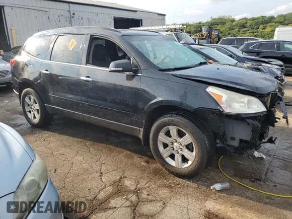 ✅ 2012 Chevrolet Traverse 2LT • VIN: 1GNKRJED0CJ346877 • Lot: 69523804. Wystawiony na Copart z przebiegiem 168 224 mil. Bezpłatny archiwum sprzedaży aukcyjnych z USA i szczegółowy raport historii pojazdu na DreamBid. Zdjęcie 4.