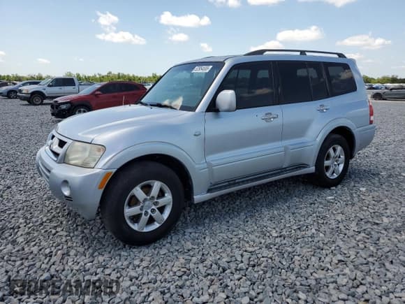 ✅ 2006 Mitsubishi Montero Limited • VIN: JA4MW51SX6J004048 • Lot: 52954555. Wystawiony na Copart z przebiegiem 175 823 mil. Bezpłatny archiwum sprzedaży aukcyjnych z USA i szczegółowy raport historii pojazdu na DreamBid. Zdjęcie 1.