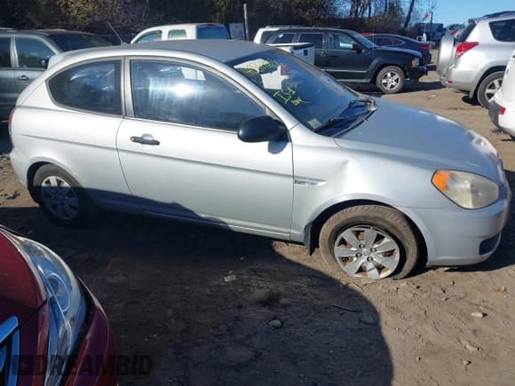 ✅ 2008 Hyundai Accent GS • VIN: KMHCM36C88U095153 • Лот: 40848236. Опубликован ранее на IAAI с пробегом 163 552 миль. Бесплатный доступ к архиву аукционных продаж из США и подробный отчёт об истории автомобиля на DreamBid. Изображение 13.