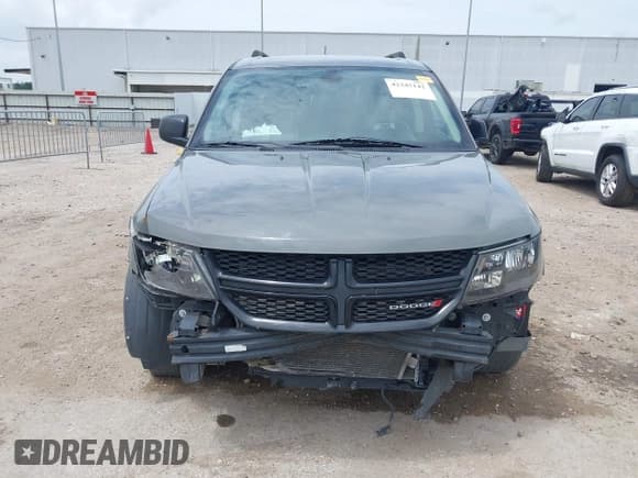 ✅ 2020 Dodge Journey SE Value • VIN: 3C4PDCAB3LT275163 • Лот: 42345142. Опубликован ранее на IAAI с пробегом 97 470 миль. Бесплатный доступ к архиву аукционных продаж из США и подробный отчёт об истории автомобиля на DreamBid. Изображение 12.