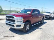 ✅ 2024 Ram 2500 Tradesman • VIN: 3C6UR5CL7RG363146 • Lot: 42139238. Wystawiony na IAAI z przebiegiem 8 394 mil. Bezpłatny archiwum sprzedaży aukcyjnych z USA i szczegółowy raport historii pojazdu na DreamBid. Zdjęcie 17.