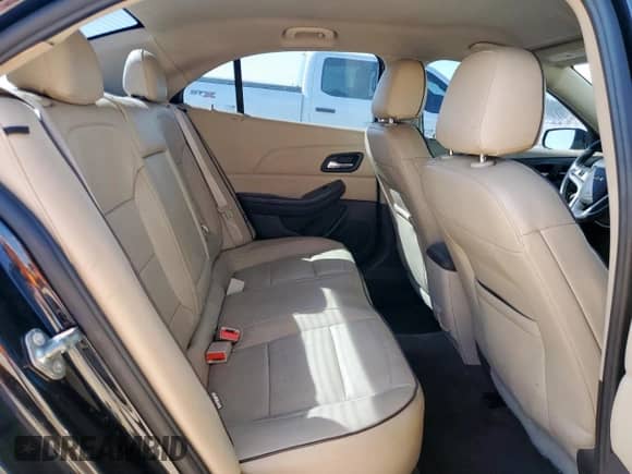 2015 Chevrolet Malibu LT z VIN 1G11D5SL2FF188497, wystawiony jako Copart lot #81612525 z przebiegiem 162 637 mil mil oraz Szkoda całkowita • Salvage title. Historia ofert i sprzedaży dostępna na DreamBid. Obrazek 10.