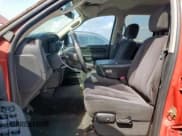 ✅ 2004 Dodge 2500 ST • VIN: 3D7KA28D94G177579 • Lot: 60476865. Wystawiony na Copart z przebiegiem 187 539 mil. Bezpłatny archiwum sprzedaży aukcyjnych z USA i szczegółowy raport historii pojazdu na DreamBid. Zdjęcie 7.