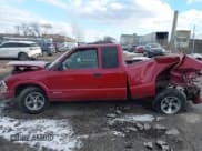 ✅ 2002 Chevrolet S-10 LS • VIN: 1GCCS19W728215013 • Лот: 41346805. Опубликован ранее на IAAI с пробегом Не указан. Бесплатный доступ к архиву аукционных продаж из США и подробный отчёт об истории автомобиля на DreamBid. Изображение 14.