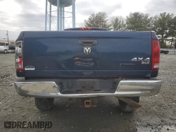 ✅ 2005 Dodge 2500 ST • VIN: 3D7KS26D55G826098 • Lot: 52813795. Wystawiony na Copart z przebiegiem Nie podano. Bezpłatny archiwum sprzedaży aukcyjnych z USA i szczegółowy raport historii pojazdu na DreamBid. Zdjęcie 6.