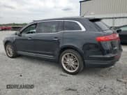 ✅ 2013 Lincoln MKT EcoBoost • VIN: 2LMHJ5AT6DBL58570 • Lot: 74689904. Wystawiony na Copart z przebiegiem 179 522 mil. Bezpłatny archiwum sprzedaży aukcyjnych z USA i szczegółowy raport historii pojazdu na DreamBid. Zdjęcie 2.