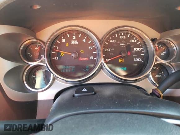 ✅ 2013 Chevrolet Silverado 1500 LT • VIN: 3GCPKSE7XDG226526 • Lot: 77444274. Listed on Copart with 181,229 mi. Free auction sales archive from the USA and detailed vehicle history report at DreamBid. Image 9.