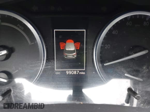 ✅ 2019 Toyota Highlander Hybrid XLE • VIN: 5TDJGRFH7KS068183 • Лот: 43062107. Опубликован ранее на IAAI с пробегом 99 087 миль. Бесплатный доступ к архиву аукционных продаж из США и подробный отчёт об истории автомобиля на DreamBid. Изображение 7.