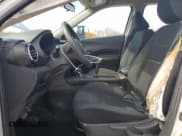 ✅ 2022 Nissan Kicks SV • VIN: 3N1CP5CV2NL517231 • Лот: 53340555. Опубликован ранее на Copart с пробегом 49 524 миль. Бесплатный доступ к архиву аукционных продаж из США и подробный отчёт об истории автомобиля на DreamBid. Изображение 7.