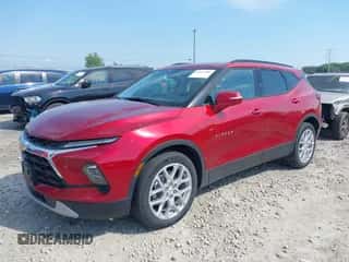 2023 Chevrolet Blazer LT z VIN 3GNKBJRSXPS161463, wystawiony jako IAAI lot #43007000 z przebiegiem 34 620 mil mil oraz . Historia ofert i sprzedaży dostępna na DreamBid. Obrazek 2.