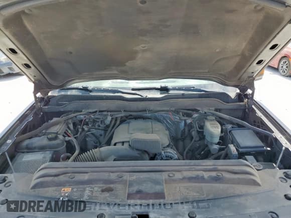 ✅ 2016 Chevrolet Silverado 2500HD LT • VIN: 1GC2KVEGXGZ280411 • Lot: 61686655. Wystawiony na Copart z przebiegiem 163 472 mil. Bezpłatny archiwum sprzedaży aukcyjnych z USA i szczegółowy raport historii pojazdu na DreamBid. Zdjęcie 11.