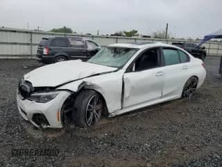 2021 BMW 3 Series 330i xDrive z VIN 3MW5R7J0XM8B61810, wystawiony jako Copart lot #80890215 z przebiegiem 48 603 mil mil oraz Szkoda całkowita • Salvage title. Historia ofert i sprzedaży dostępna na DreamBid. Obrazek 1.