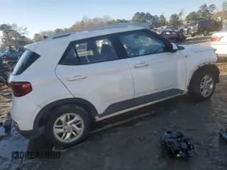 ✅ 2020 Hyundai Venue SEL • VIN: KMHRC8A35LU030917 • Lot: 83582214. Listed on Copart with 48,605 mi. Free auction sales archive from the USA and detailed vehicle history report at DreamBid. Image 3.