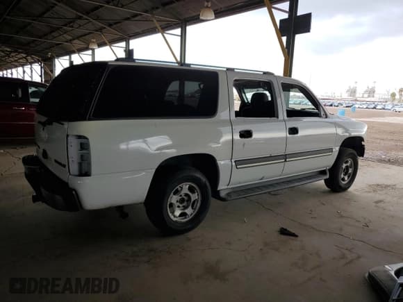 ✅ 2005 Chevrolet Suburban LT • VIN: 3GNEC16Z35G294867 • Лот: 55535585. Опубликован ранее на Copart с пробегом Не указан. Бесплатный доступ к архиву аукционных продаж из США и подробный отчёт об истории автомобиля на DreamBid. Изображение 3.