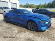 ✅ 2022 Ford Mustang EcoBoost • VIN: 1FA6P8TH6N5126028 • Lot: 86487775. Wystawiony na Copart z przebiegiem 45 860 mil. Bezpłatny archiwum sprzedaży aukcyjnych z USA i szczegółowy raport historii pojazdu na DreamBid. Zdjęcie 4.